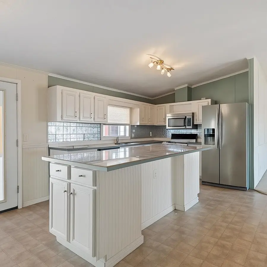 1600 County Road 465, Elgin, TX 78621 - #2