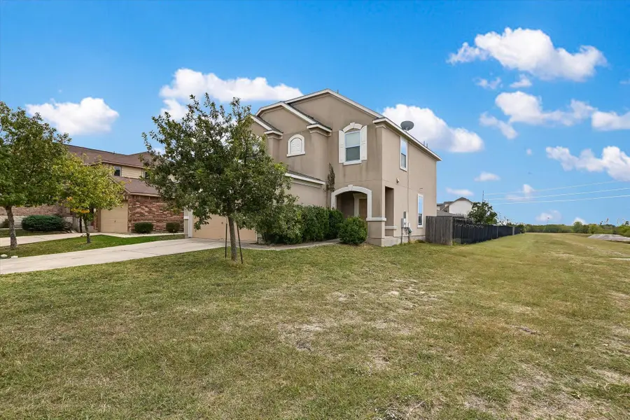 6701 Crosne St, Austin, TX 78754 - Image #2