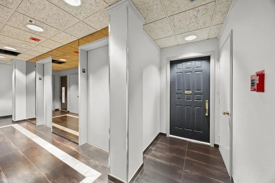40 N Interstate 35 Highway #8C4, Austin, TX 78701 - #2