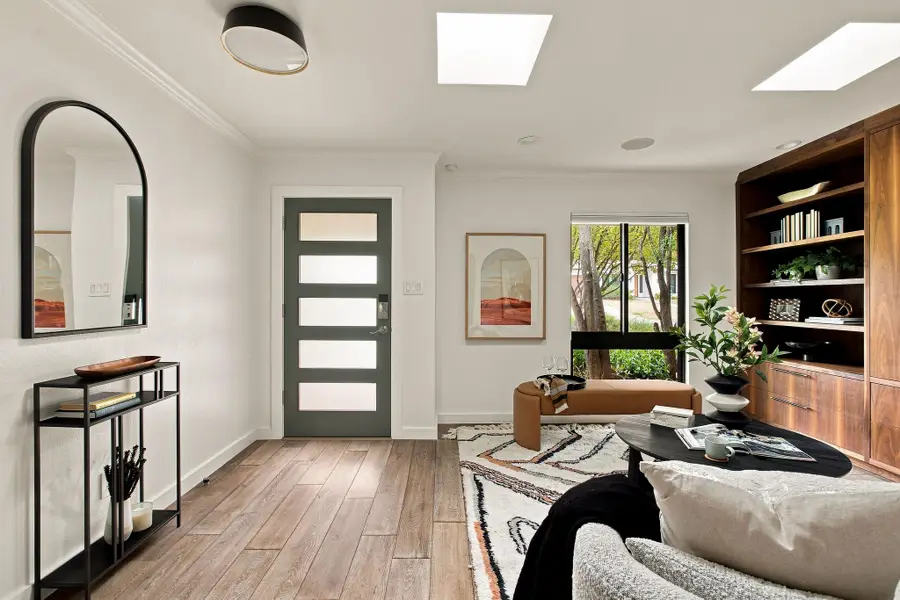 1806 Barton Pkwy, Austin, TX 78704 - #3