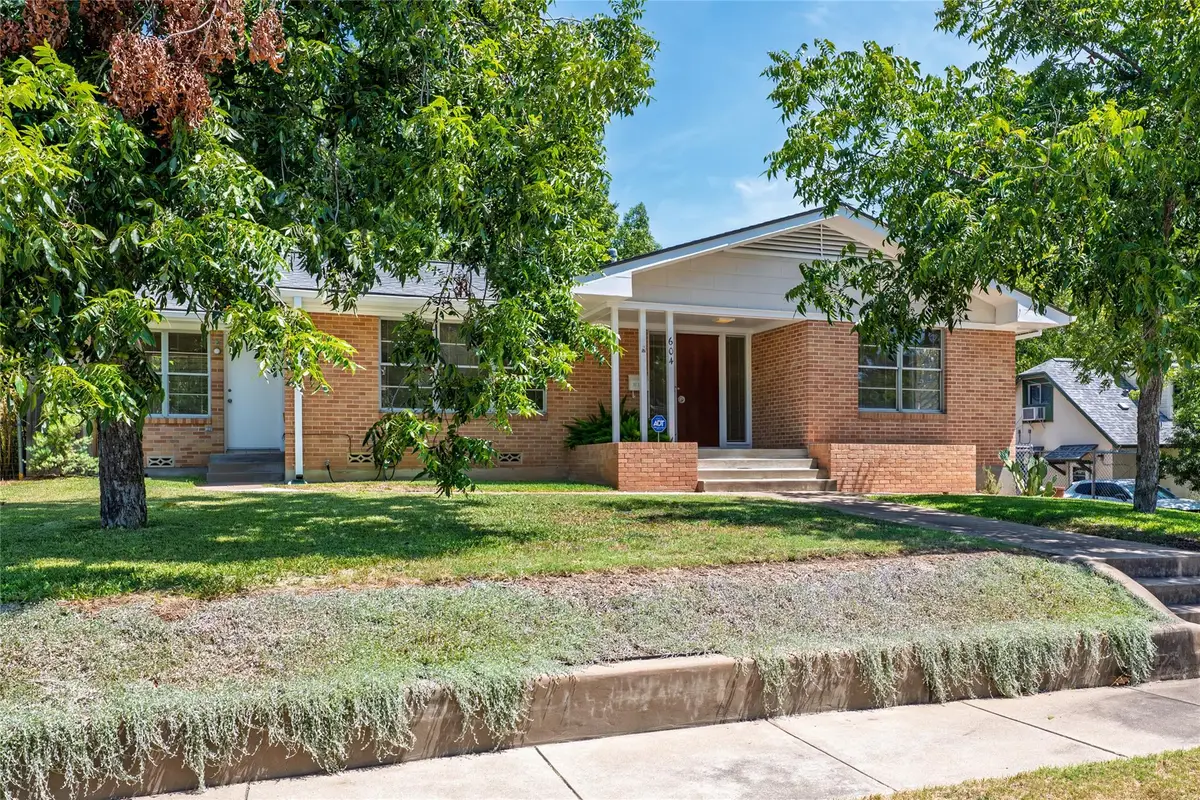 604 Bellevue Pl, Austin, TX 78705 - #1