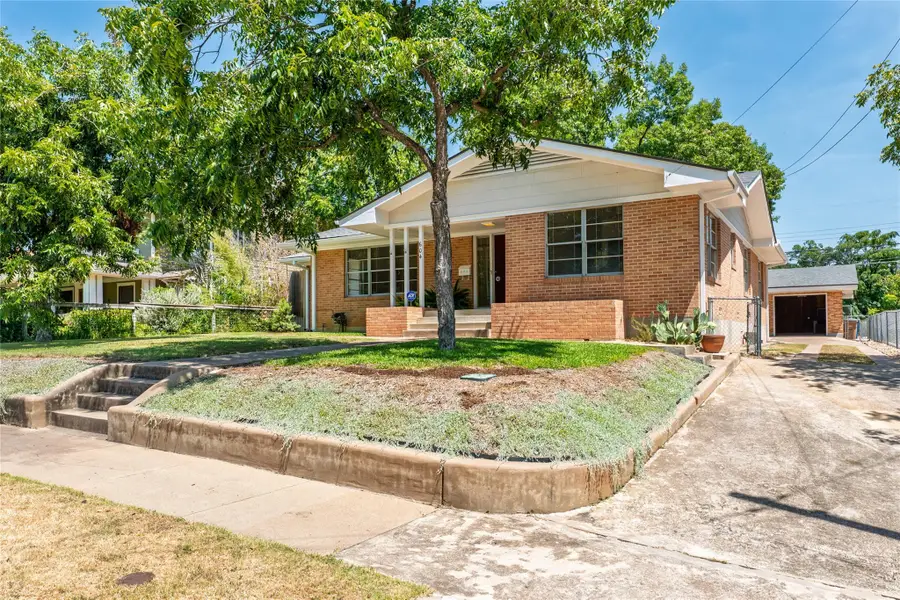 604 Bellevue Pl, Austin, TX 78705 - #3