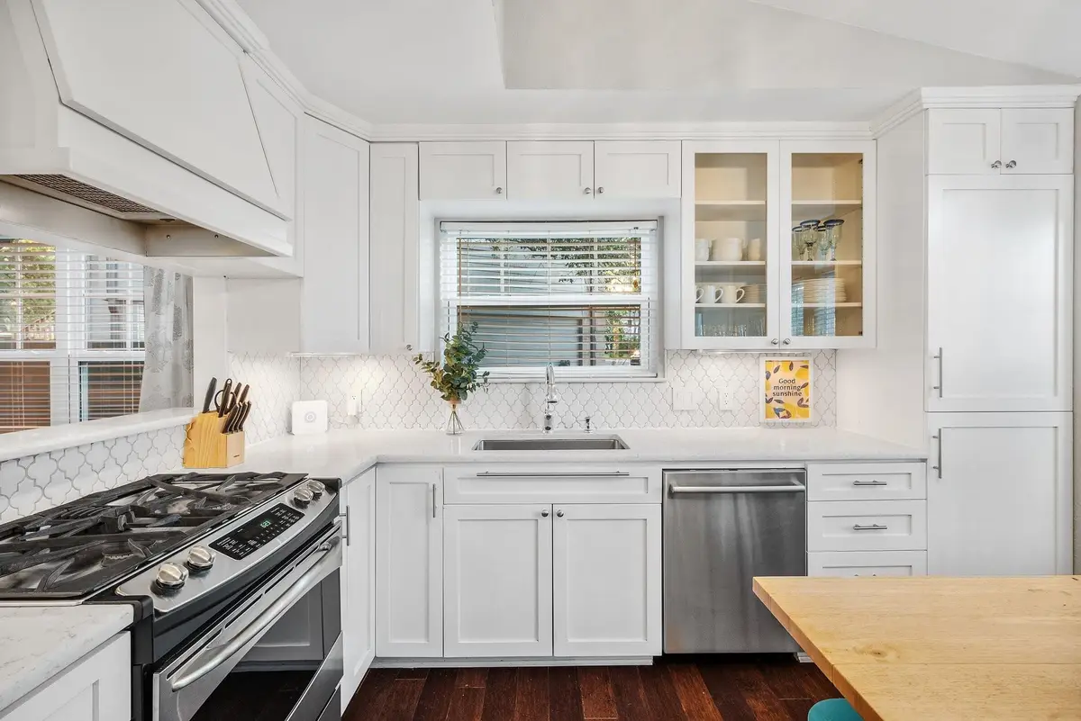 7601 Dallas Dr, Austin, TX 78729 - Image #1