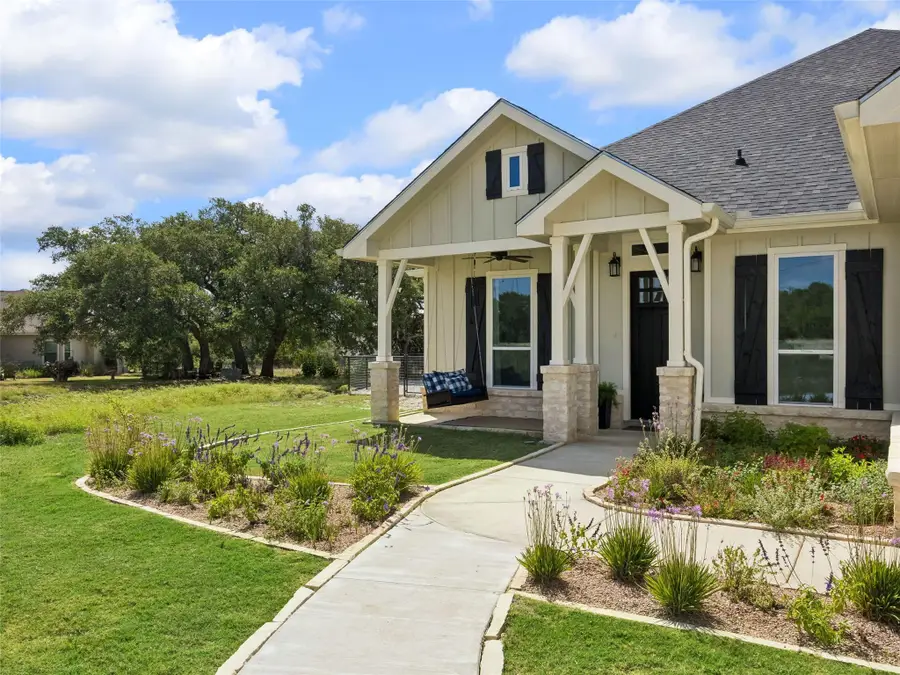 109 Serapia Garza, Blanco, TX 78606 - #2