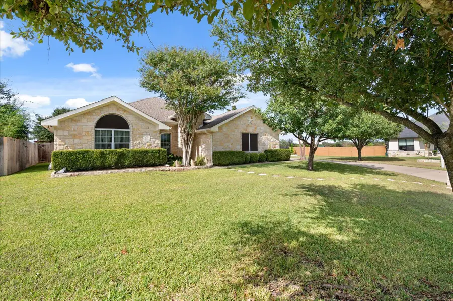 108 Chelsea Cir, Salado, TX 76571 - Image #2
