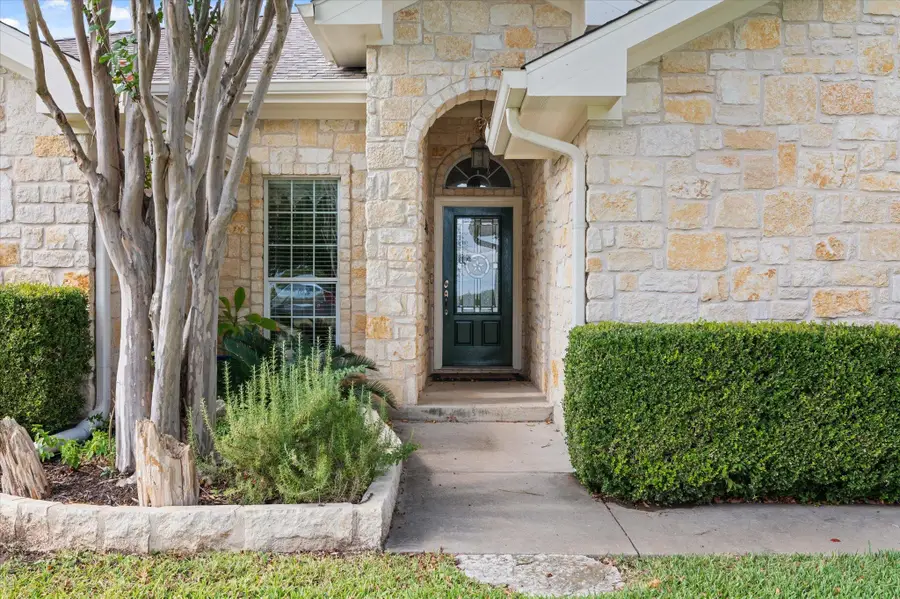 108 Chelsea Cir, Salado, TX 76571 - Image #3