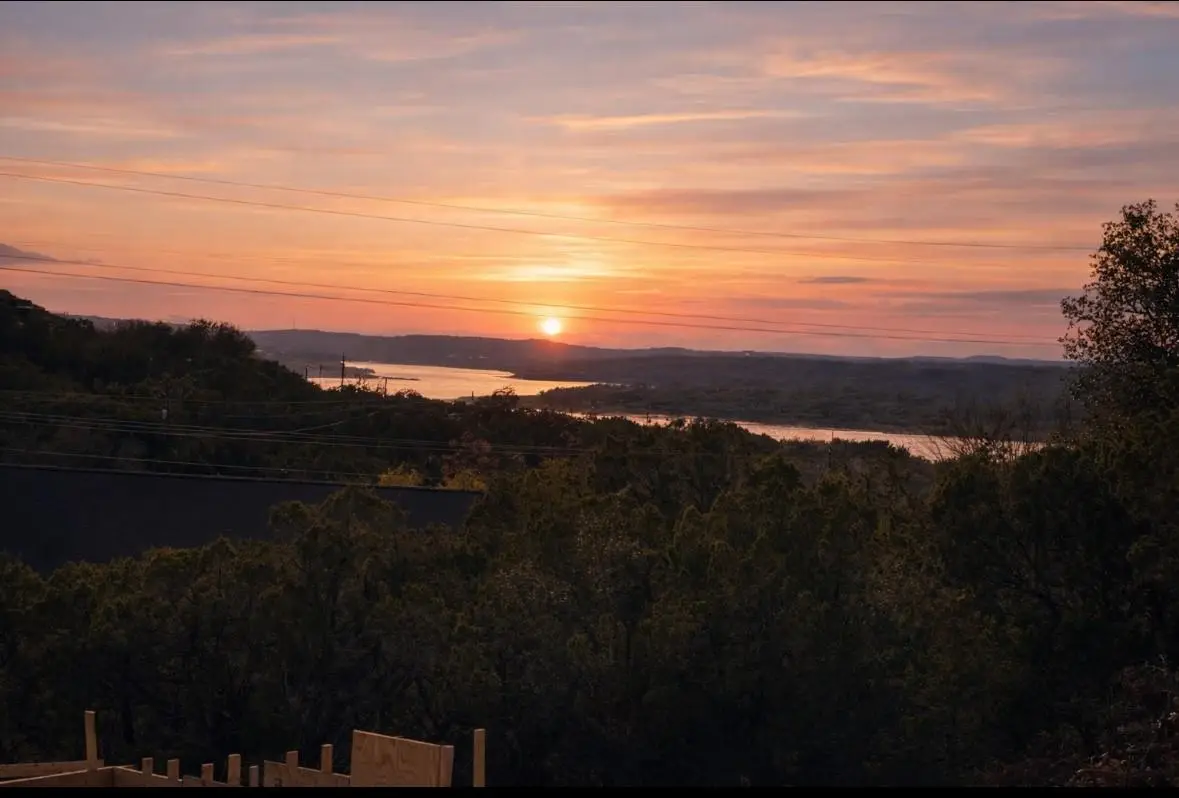 21009 Post Oak Dr, Lago Vista, TX 78645 - Image #1