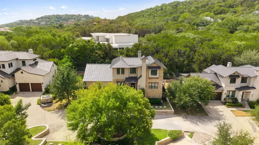 3807 Toro Canyon Rd #8, Austin, TX 78746 - #3