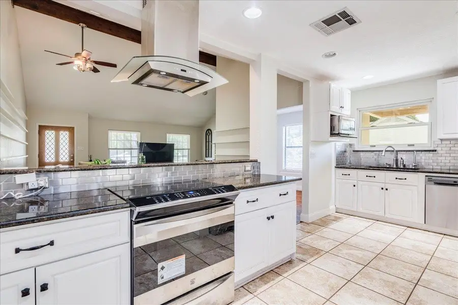 301 Verbena Dr, Kyle, TX 78640 - #3