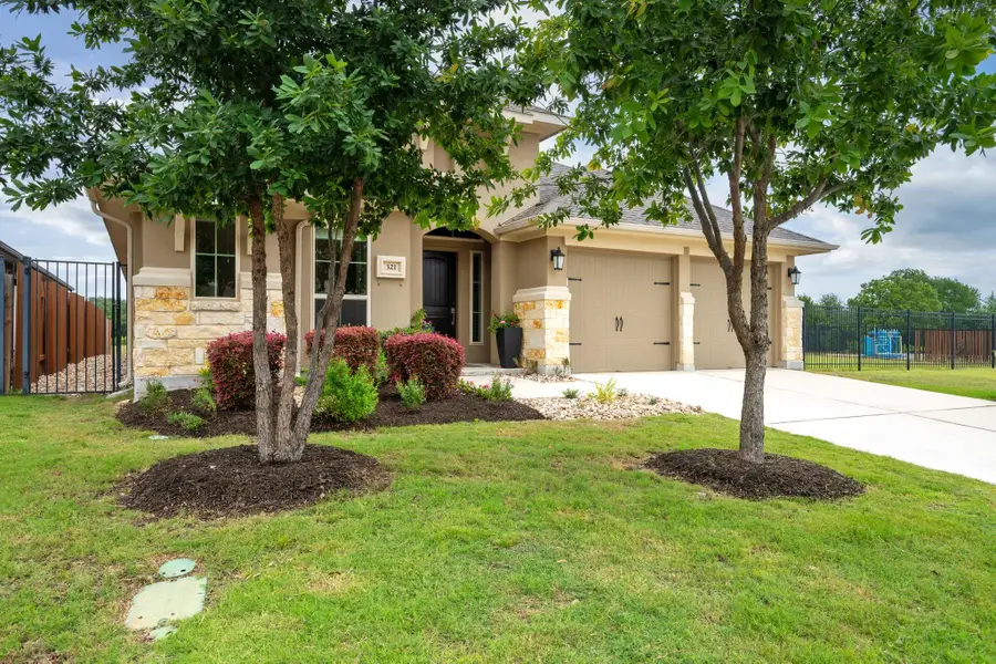 321 La Grotta Ln, Georgetown, TX 78628 - #2