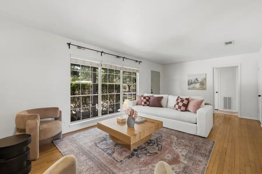 1609 Larkwood Dr, Austin, TX 78723 - #2
