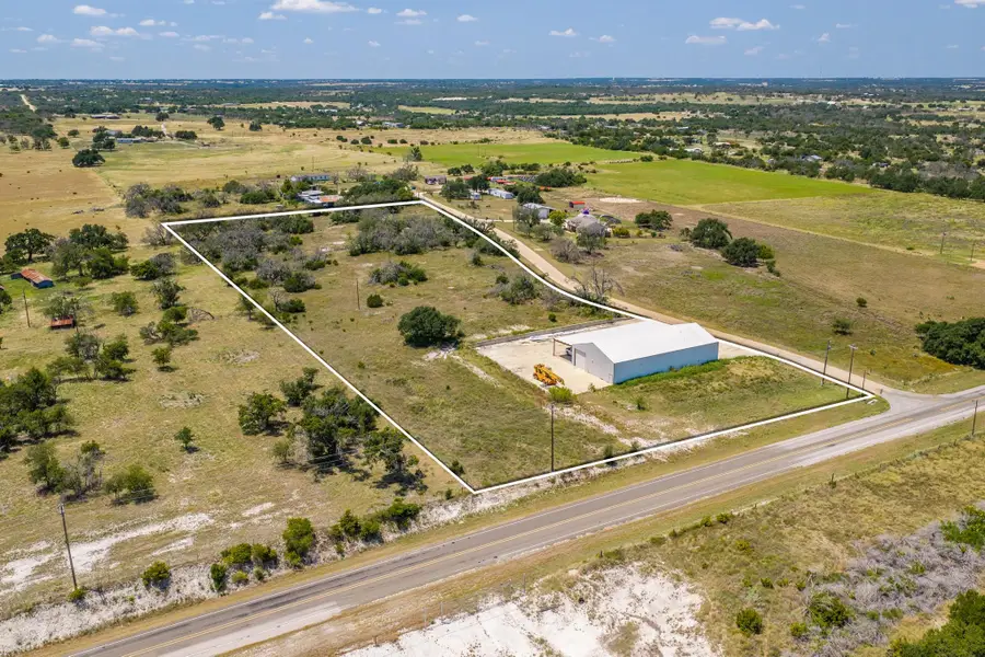 139 Sky Trl, Harper, TX 78631 - #2
