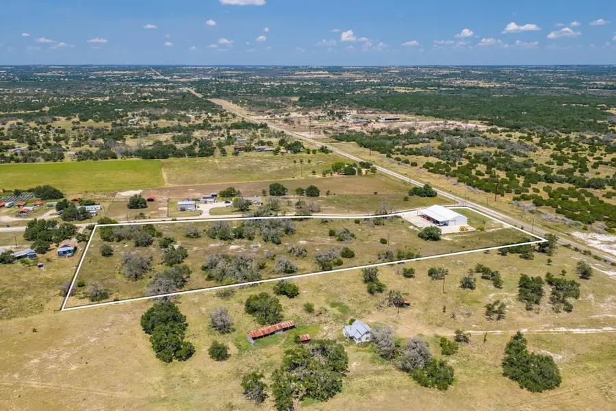 139 Sky Trl, Harper, TX 78631 - #3