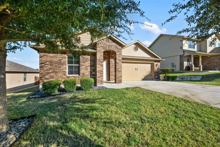 117 Liard River Rd, Hutto, TX 78634 - Image #2
