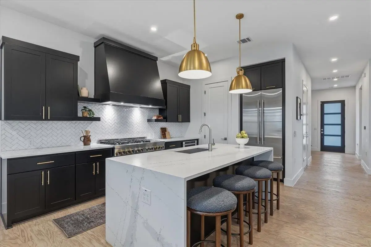 4527 Clawson Rd, Austin, TX 78745 - #1