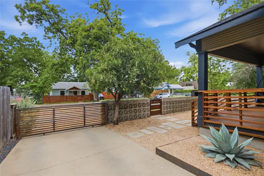 2007 E 2nd St, Austin, TX 78702 - #2