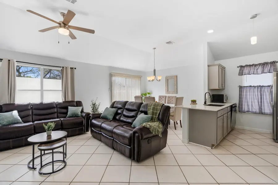 2403 Lendall Ln, Austin, TX 78744 - #2