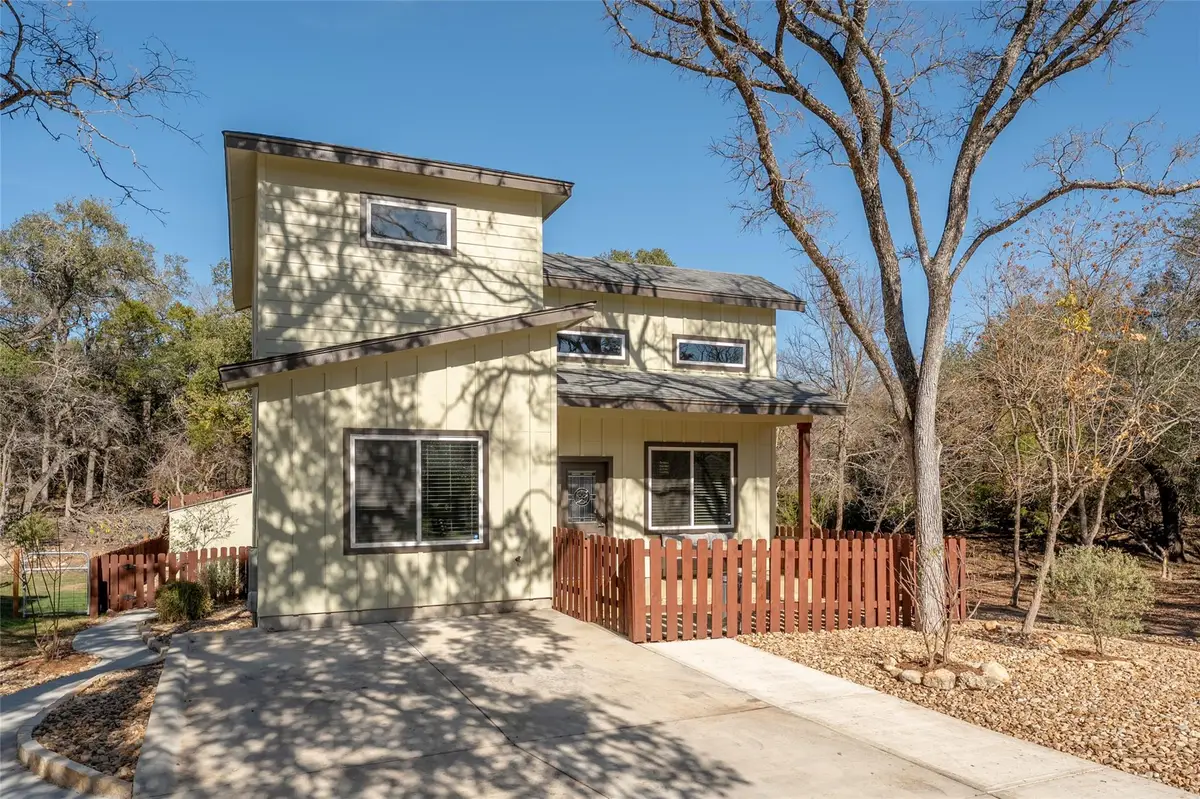 48 Wood Glen Dr, Wimberley, TX 78676 - #1