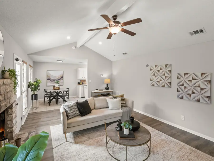 18507 Lake Terrace Dr, Jonestown, TX 78645 - #2