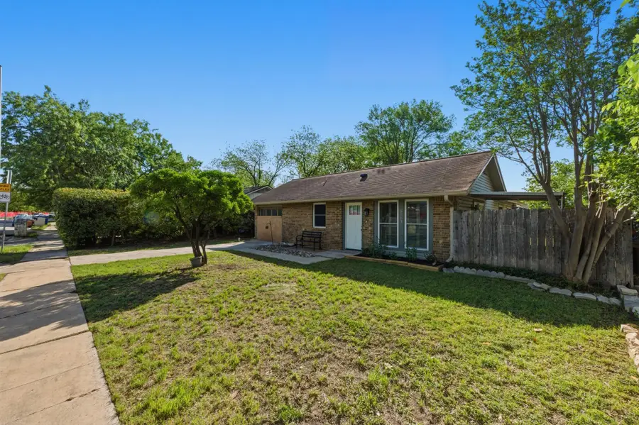 5613 Jacaranda Dr, Austin, TX 78744 - #3