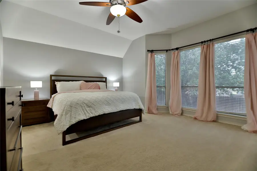 410 Olmos Dr, Leander, TX 78641 - #3