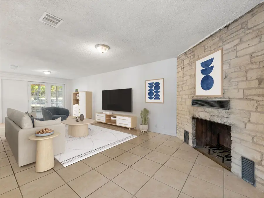 15803 Wildwood Trl, Austin, TX 78734 - Image #3