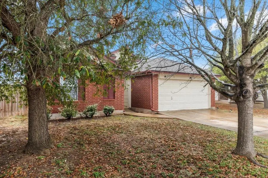 281 Leonardo St, Kyle, TX 78640 - #3