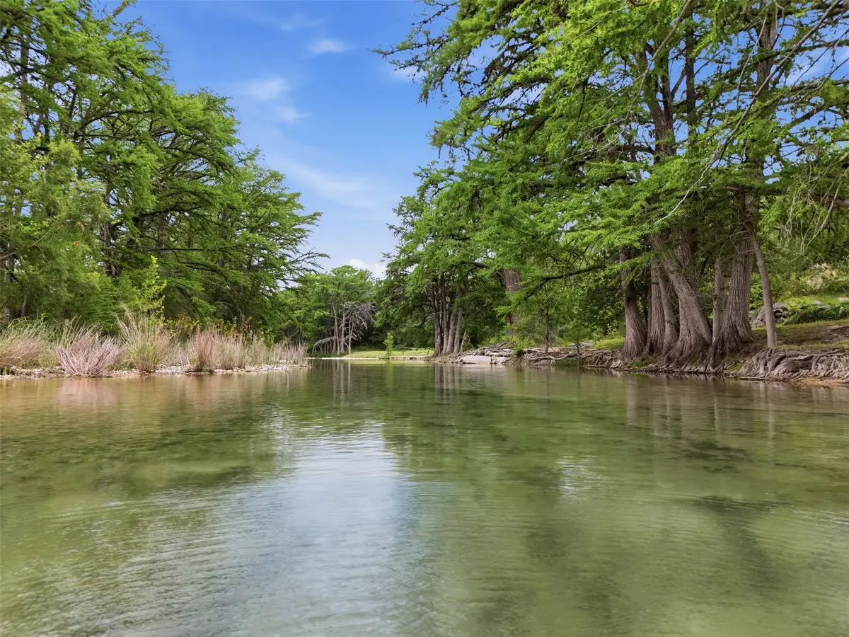 1260 Magers Rd, Concan, TX 78801 - #1