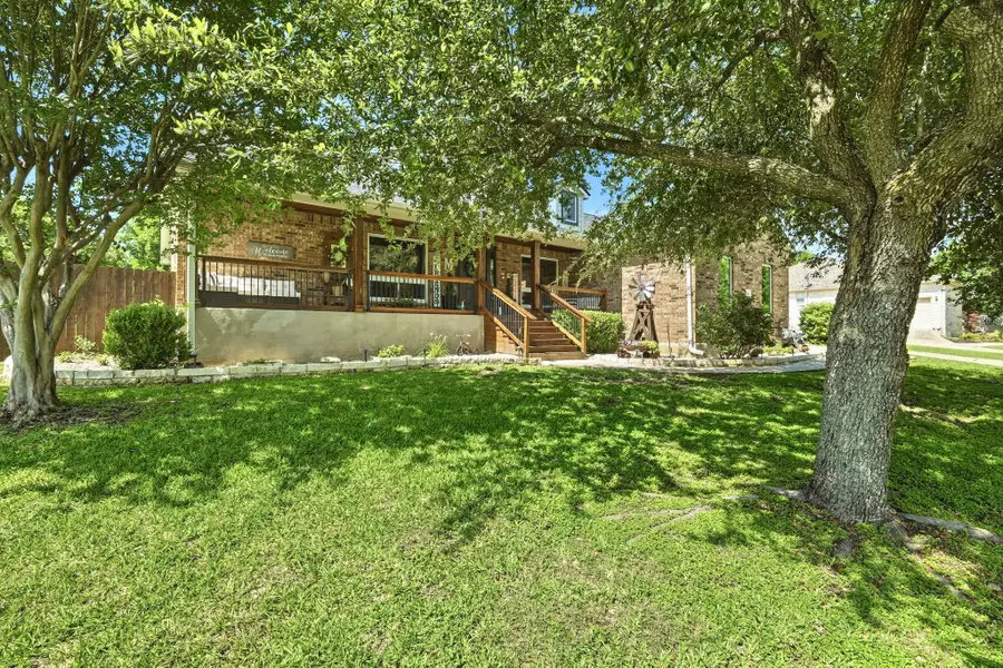 204 Blanco Dr, Hutto, TX 78634 - #2