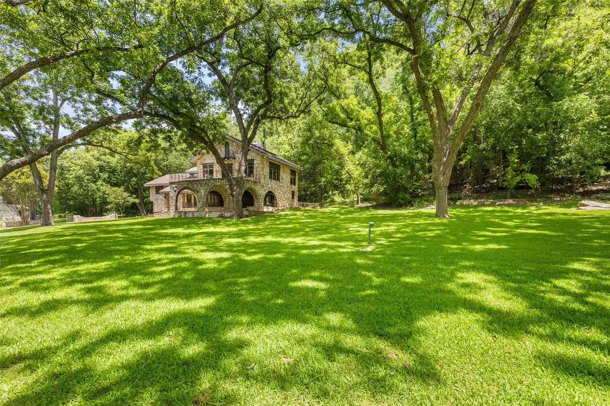 3201 Rivercrest Dr, Austin, TX 78746 - Image #1