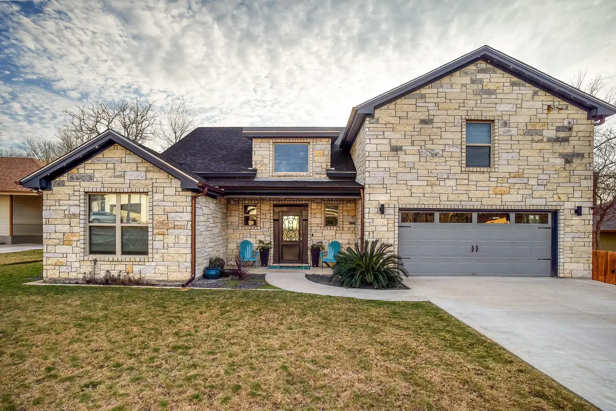 160 Nuuanu Ln, Bastrop, TX 78602 - #1