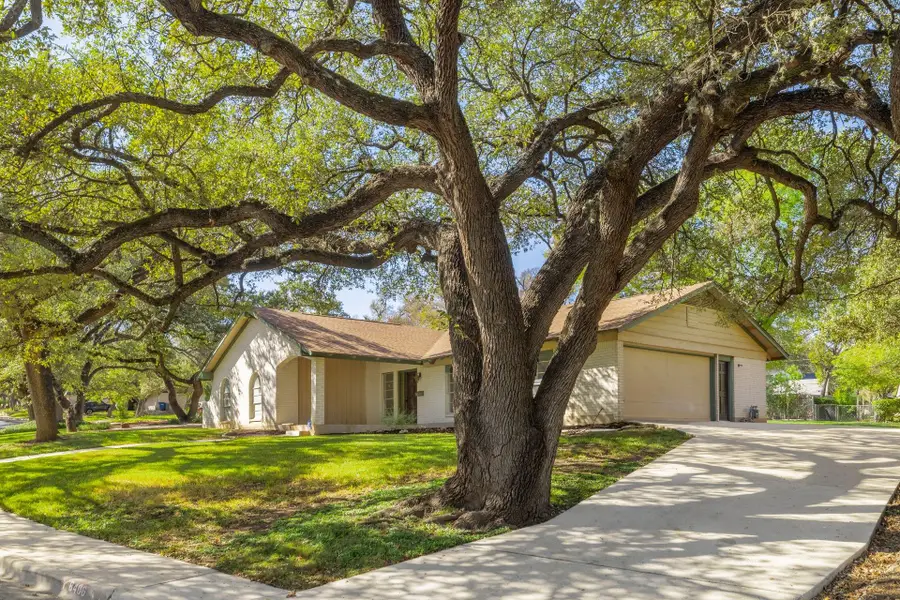 8406 Shenandoah Dr, Austin, TX 78753 - Image #2