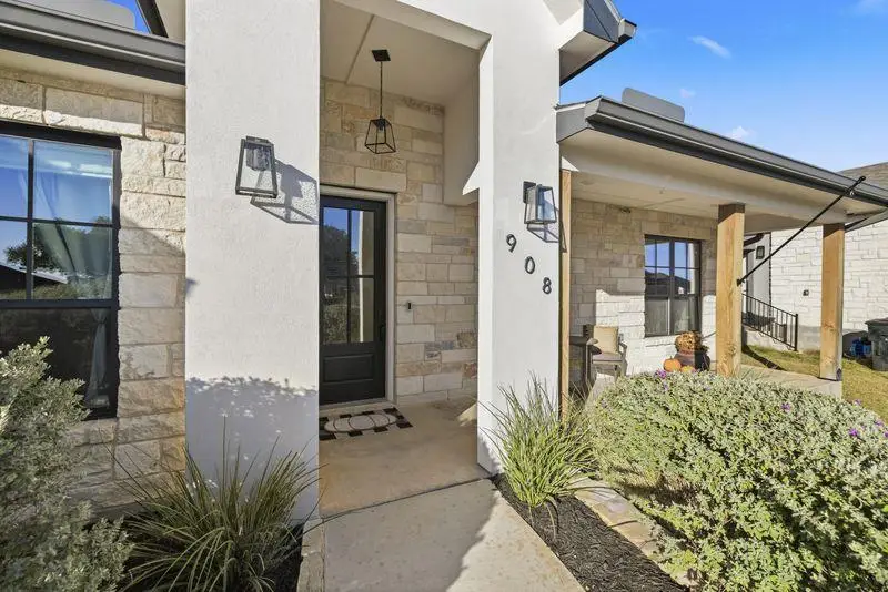 908 Smokey Oak Dr. Dr, Fredericksburg, TX 78624 - #2