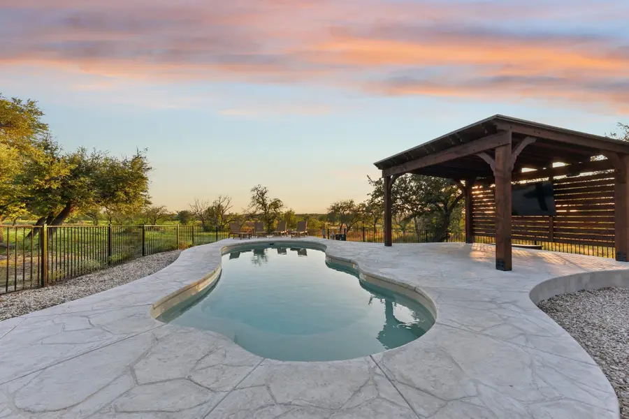 100 W Leaning Madrone Dr, Johnson City, TX 78636 - #2