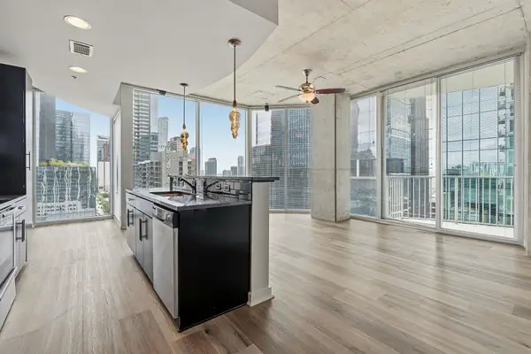 360 Nueces St #1701, Austin, TX 78701