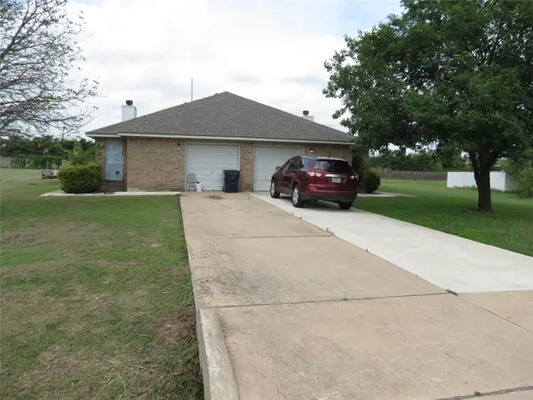 207 Axis Deer Trl, Hutto, TX 78634