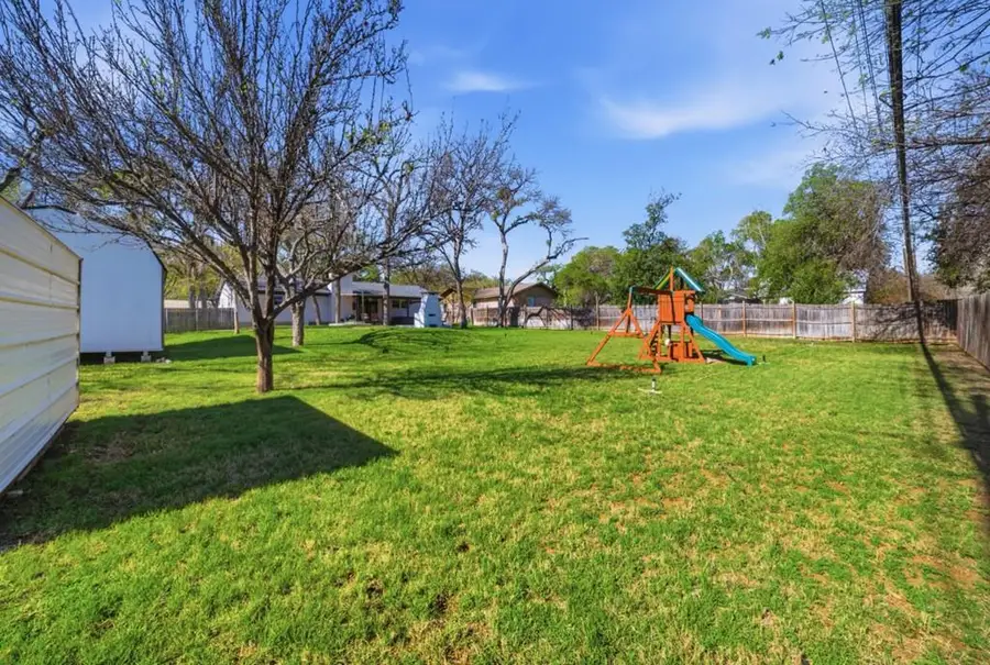 2006 Mimosa Dr, Austin, TX 78745 - #2