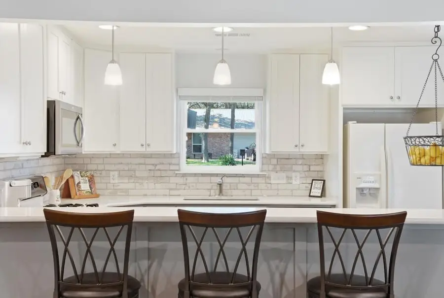 2006 Mimosa Dr, Austin, TX 78745 - #3