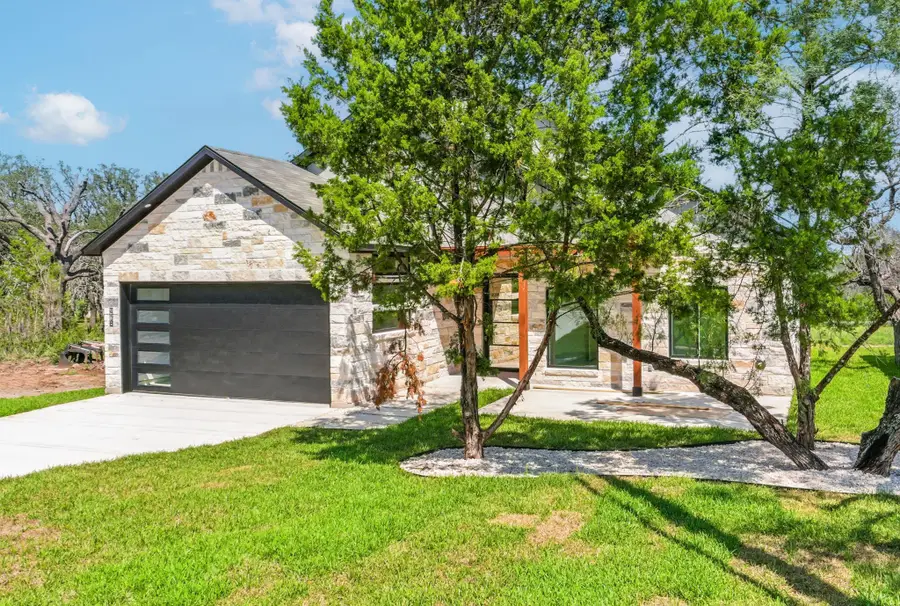 418 Bedford Dr, Spicewood, TX 78669 - #3