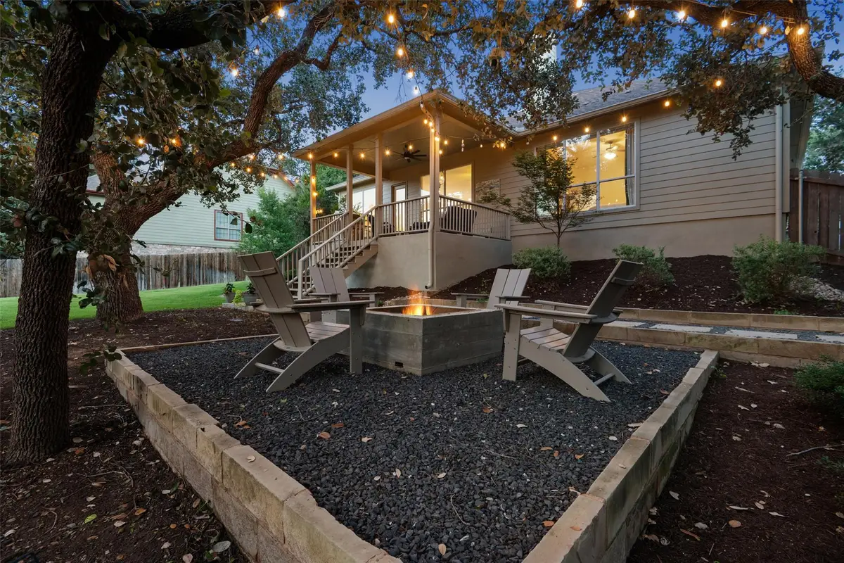 300 Errol Dr, Spicewood, TX 78669 - #1