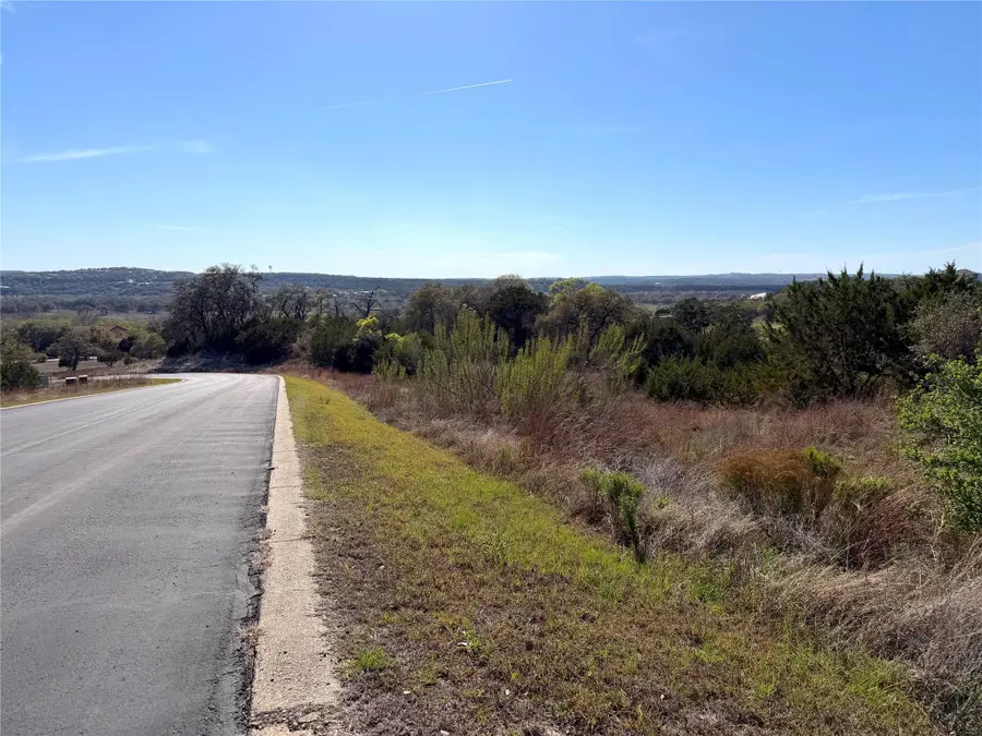 126 Riddle Rd, Spring Branch, TX 78070 - #3