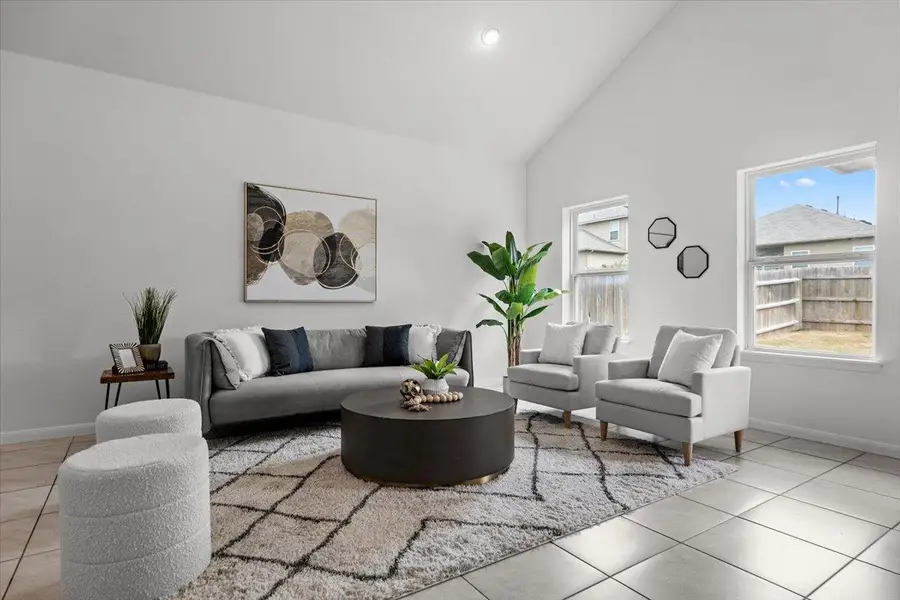 6701 Loretta White Ln, Austin, TX 78744 - #3