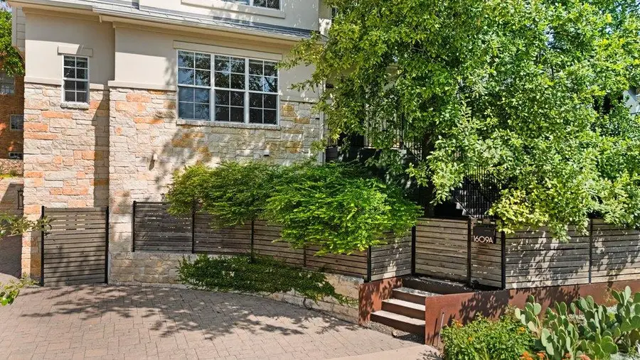 1609 Hartford Rd #A, Austin, TX 78703 - #3
