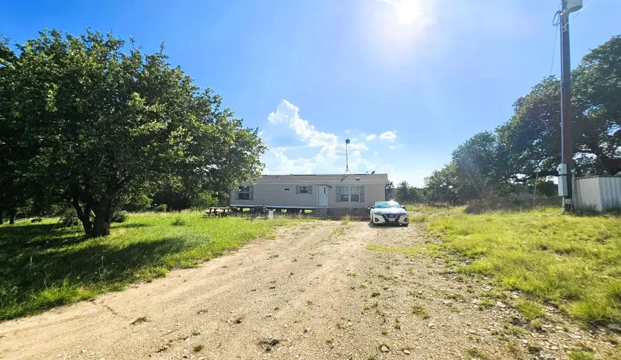 100 Reavis Dr, Kempner, TX 76539 - #2