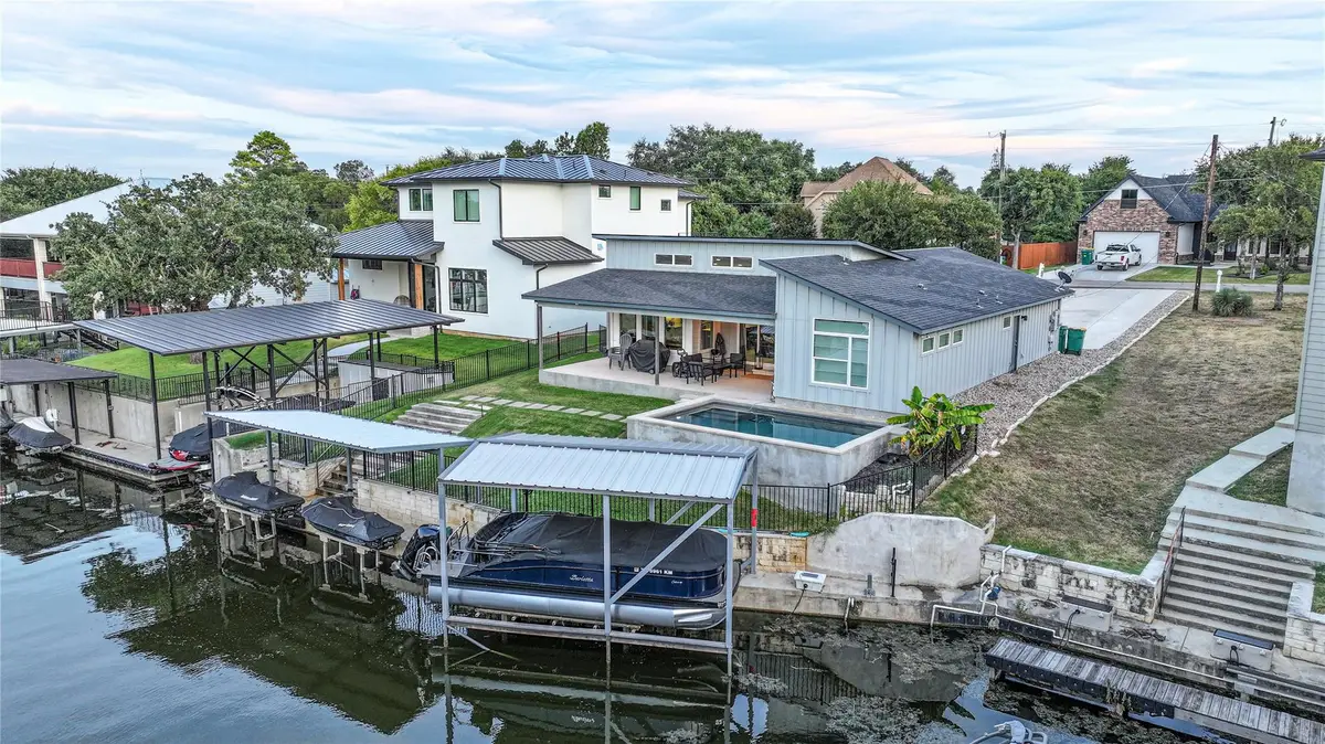 303 Robin Hood Ln, Granite Shoals, TX 78654 - Image #1