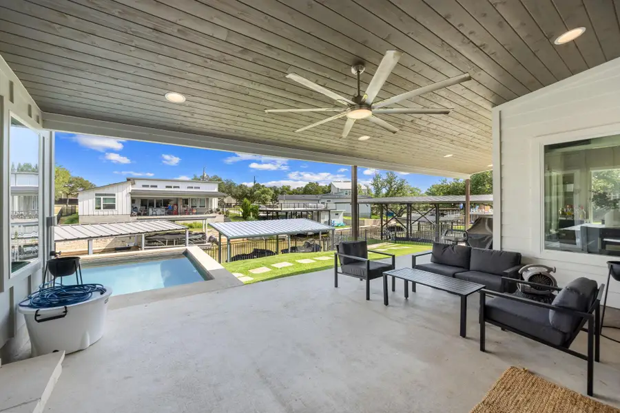 303 Robin Hood Ln, Granite Shoals, TX 78654 - Image #2