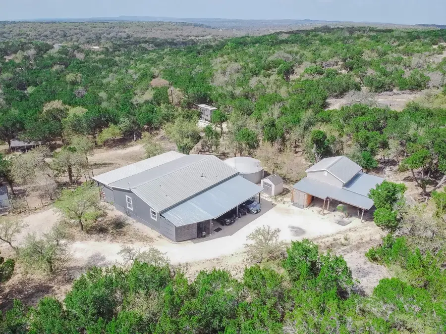 1925 Cripple Creek Stage Rd, Dripping Springs, TX 78620 - #2