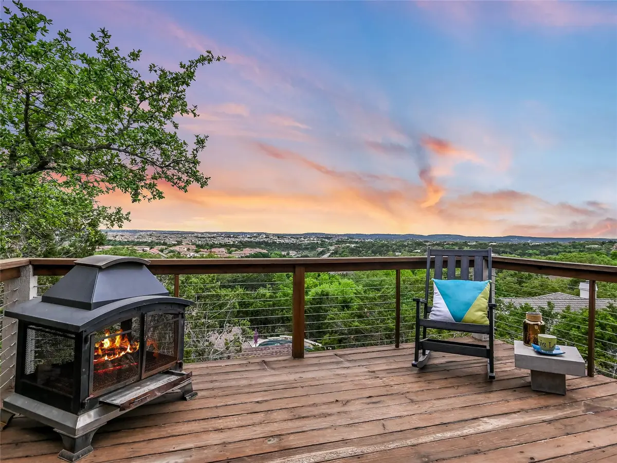 108 Schooner Dr, Lakeway, TX 78738 - Image #1