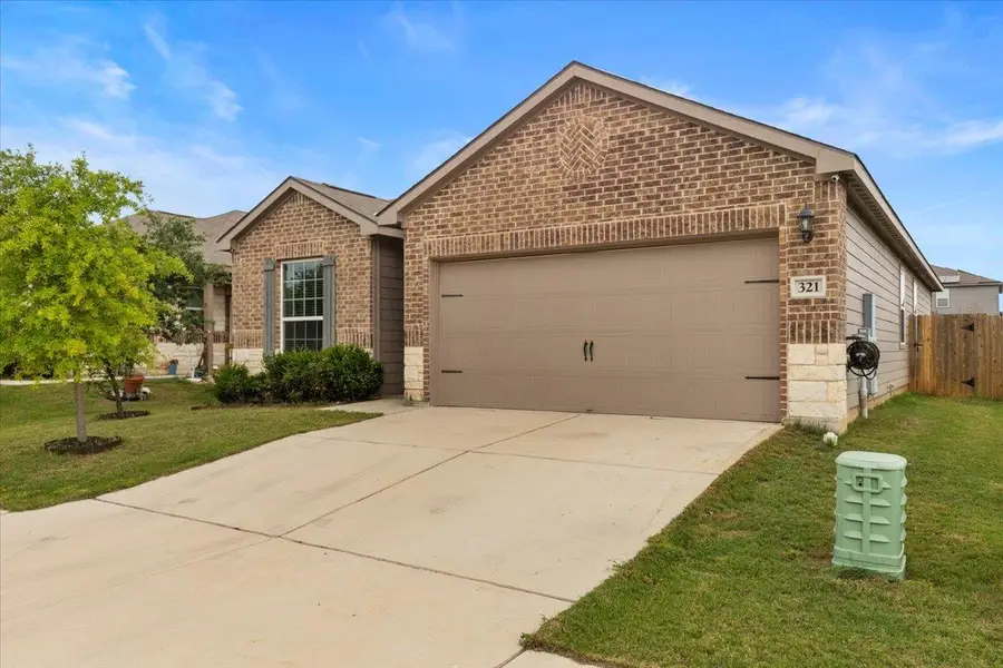 321 Freedom Park Ave, Liberty Hill, TX 78642 - #3