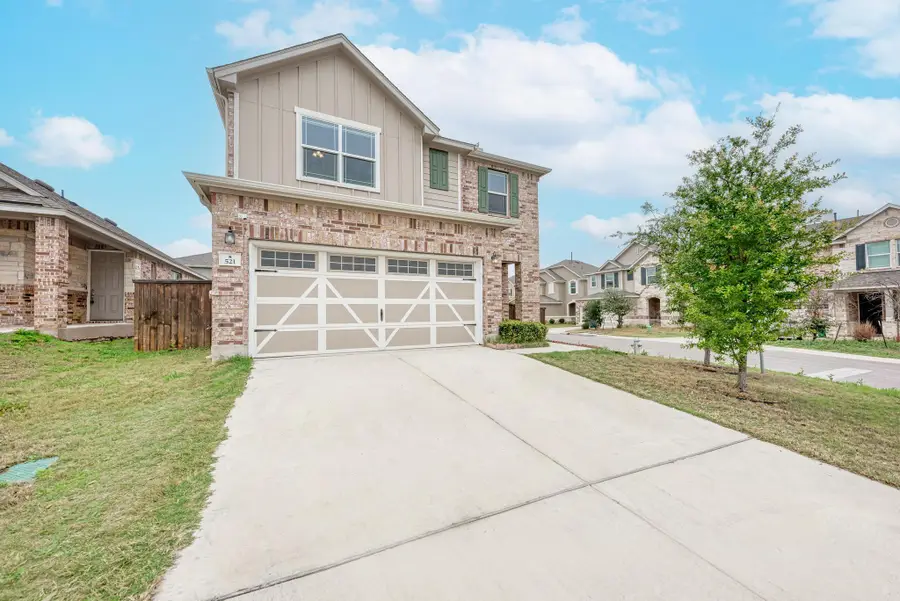 521 Lady Swiss Ln, Hutto, TX 78634 - #2